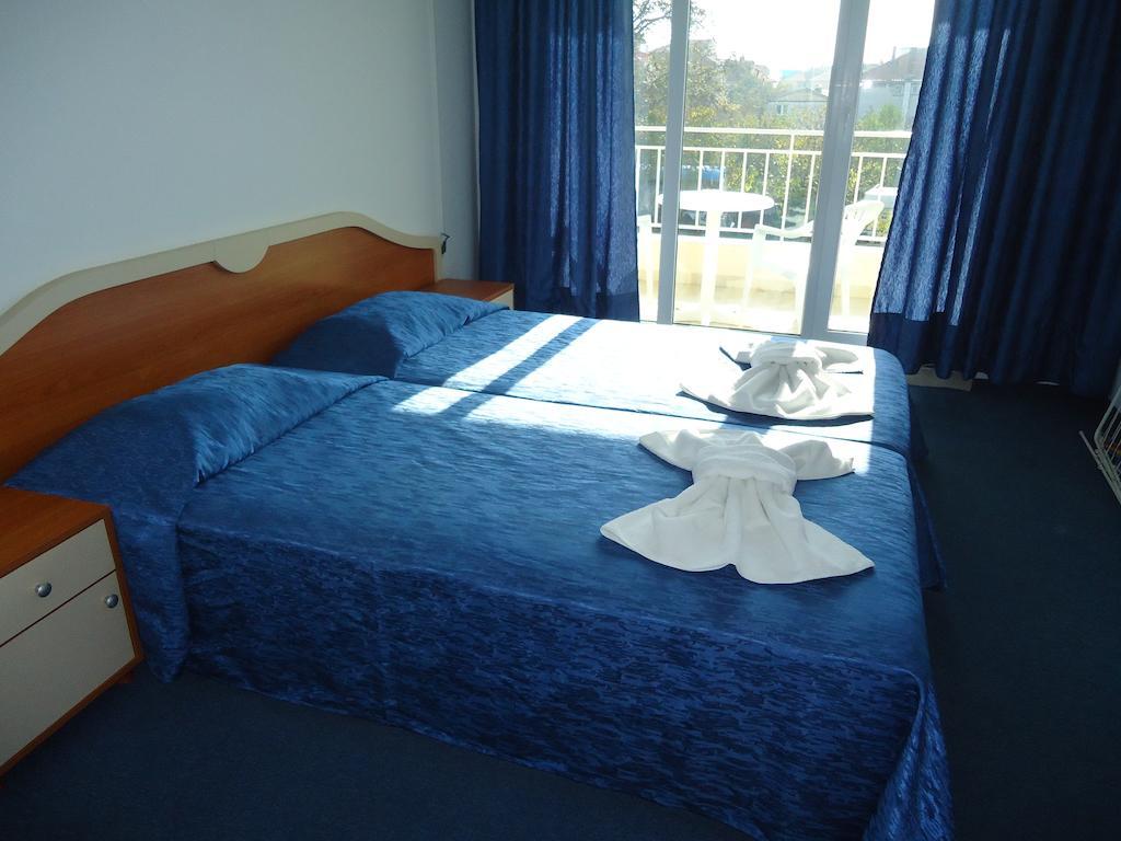 Pension Ruskovi Guesthouse Ravda Szoba fotó