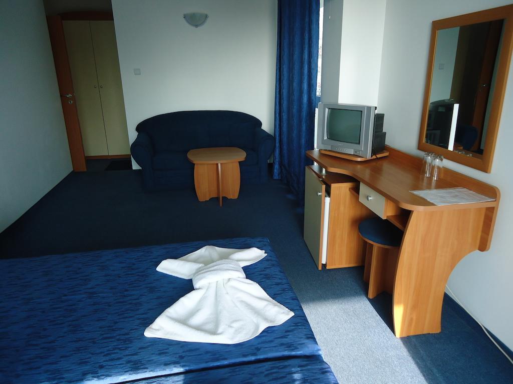 Pension Ruskovi Guesthouse Ravda Szoba fotó
